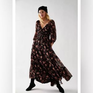 New Free People You're A Jewel Printed Maxi Dress Size M 
NWT retail $198